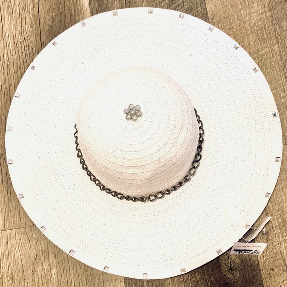🆕🌞STUD & CHAIN STRAW FLOPPY SUN HAT🌞🆕 - Picture 2 of 16